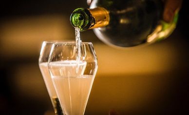 Enjoy some bubbles at Les 110 de Taillevant