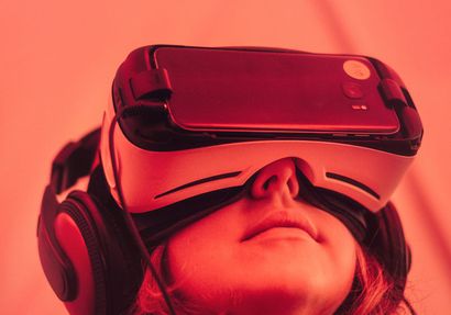 Get to Know the Possible Impact of Augmented and Virtual Reality on Marketing