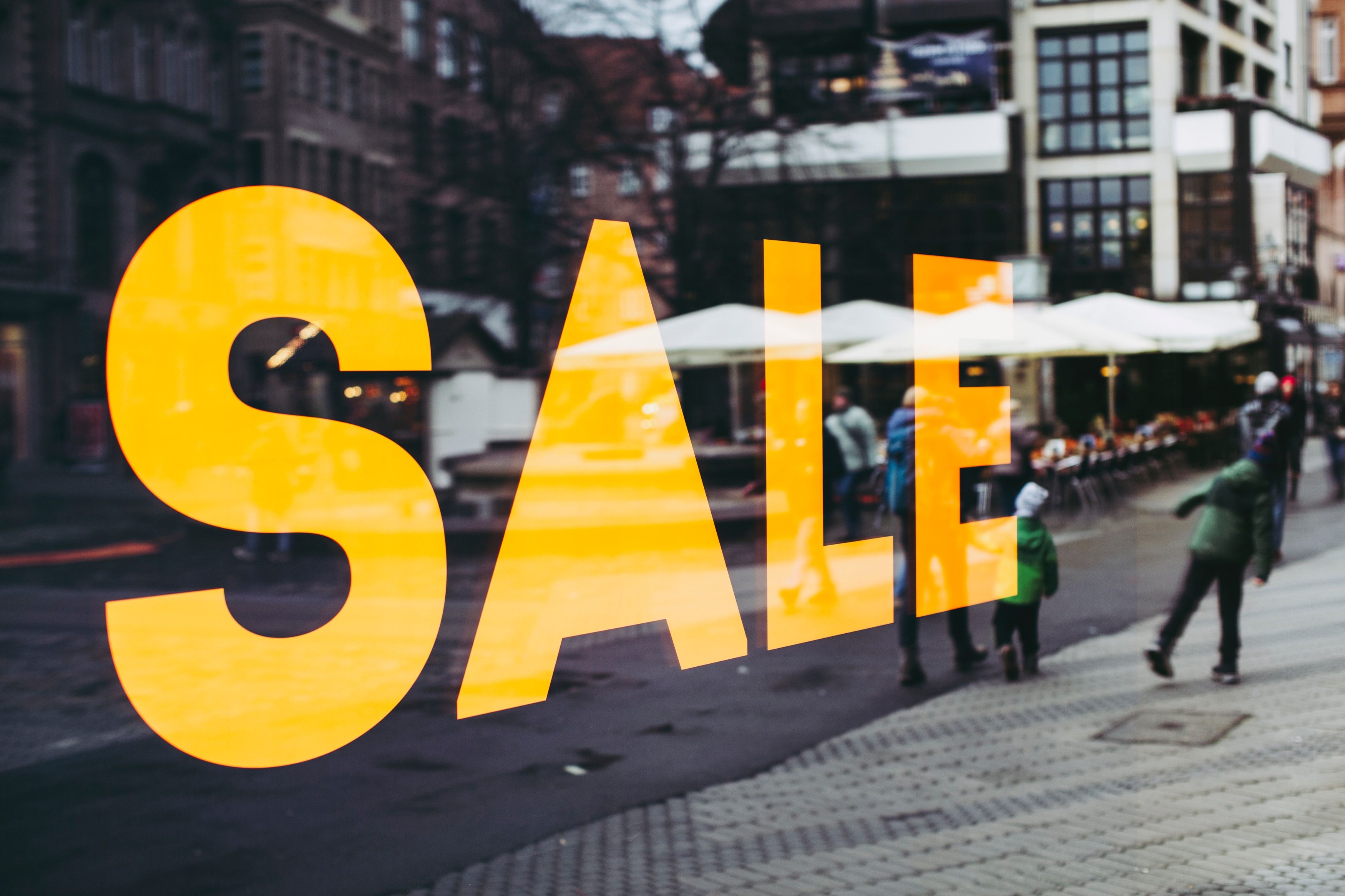 Top 5 post-Black Friday marketing tips for eCommerce success over the holidays