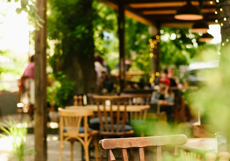 How to Boost Online Bookings Over the Summer with SEO